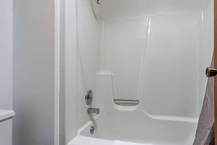 Room 35 of 42