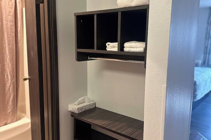 Room 19 of 42